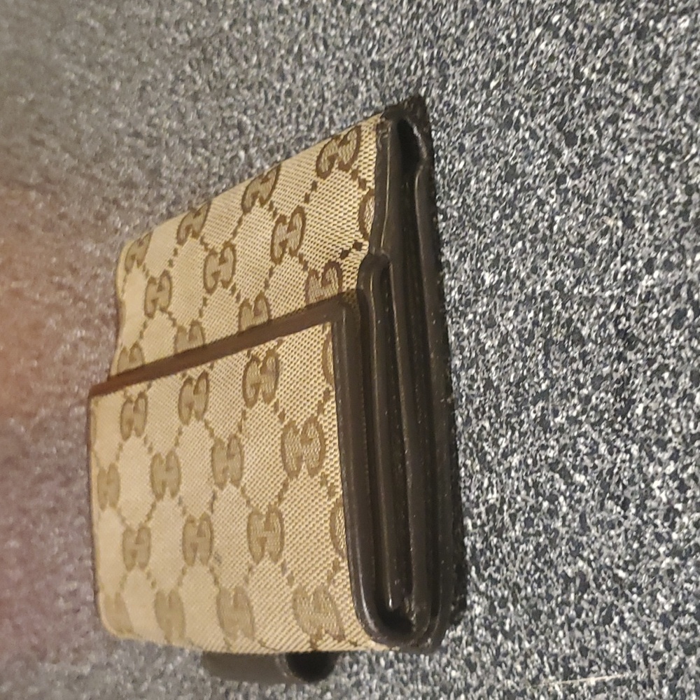 Gucci Monogram Wallet - Picture 13 of 16